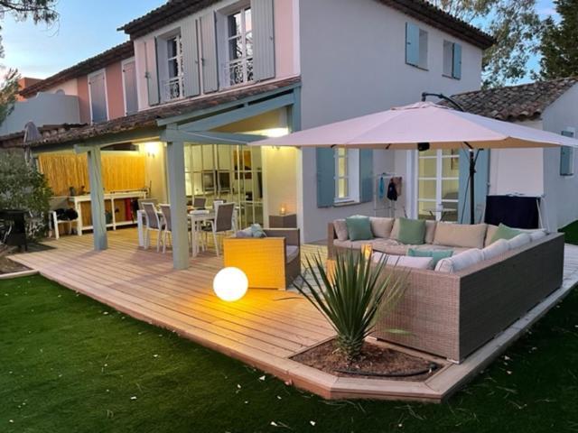 Les Restanques Maison Du Lac 4 Chambres Grimaud Exteriör bild